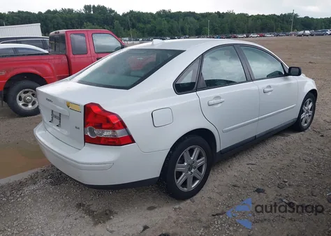 2006 Volvo S40 2.4I from USA, damaged, VIN YV1MS382862178393